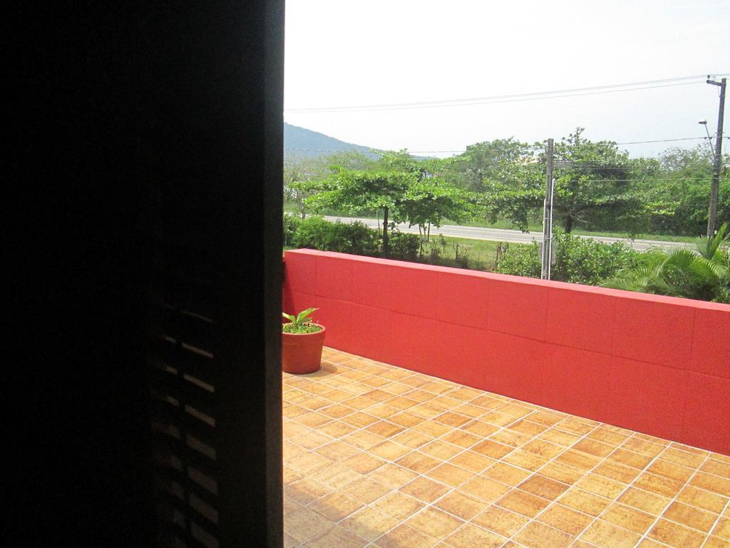 Ubatuba Surf Hostel, Apenas A 60 Metros Da Praia Da Lagoinha! Værelse billede