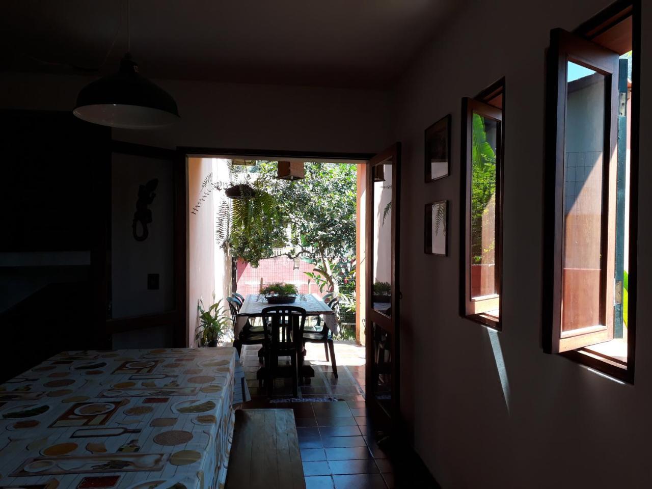 Ubatuba Surf Hostel, Apenas A 60 Metros Da Praia Da Lagoinha! Eksteriør billede